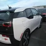 BMW электро-бензиновый,  черно-белый