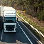 Требуется водитель C+E. Еженедельные съезды, современный автопарк, Пол