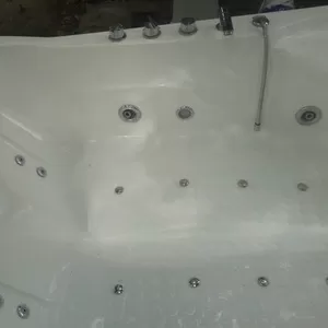 Гидромассажная ванна.
