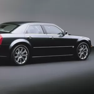 Chrysler 300С 2004 детали по задней части авто