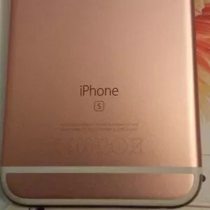 Продаю Iphone 6s розовый 16 гб
