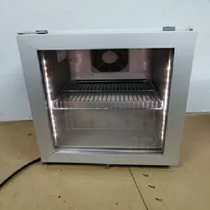 Барный холодильник VESTFROST Solutions M034