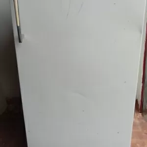 Холодильник небольшой