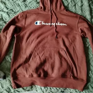 Худи с капюшоном Champion.