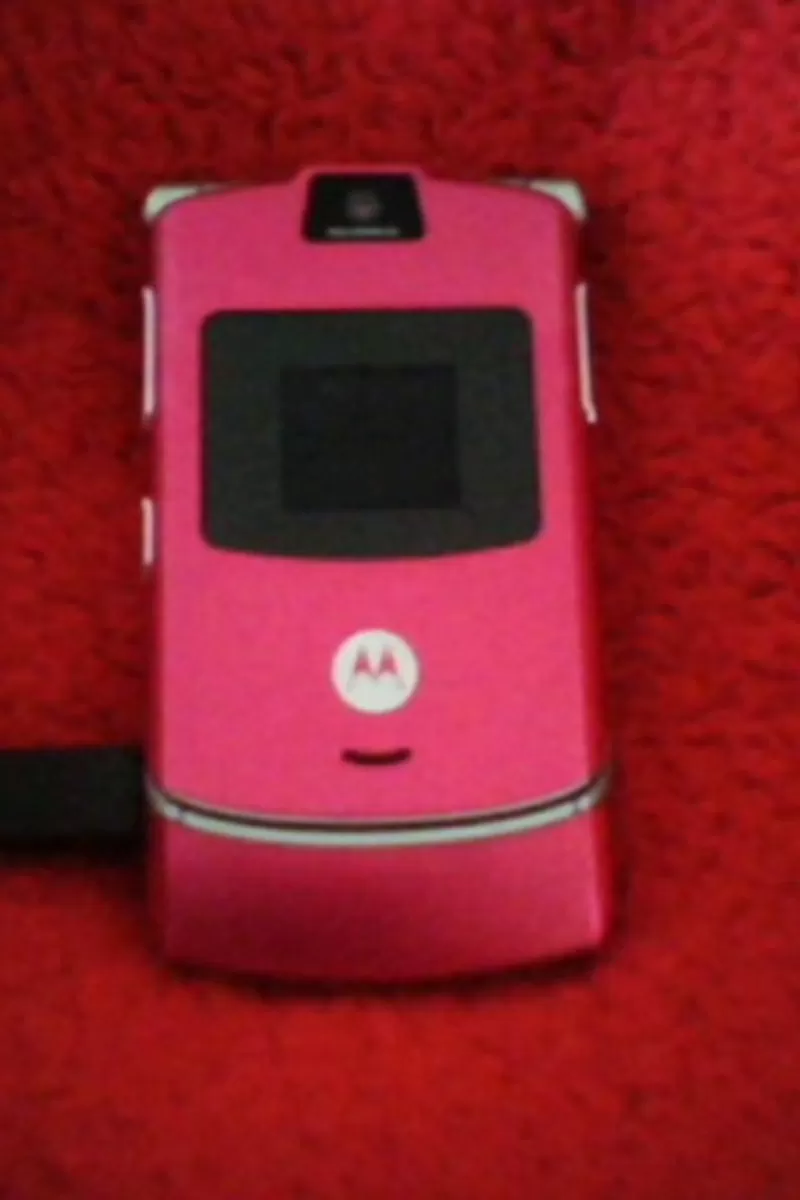 Motorola RAZR V3 ( ОРИГИНАЛ ), В отличном состоянии ., Минск, продажа  Motorola RAZR V3 ( ОРИГИНАЛ ), В отличном состоянии ., Минск, продам  Мобильные телефоны Минск на ВсеСделки - доска объявлений Минск - 98875