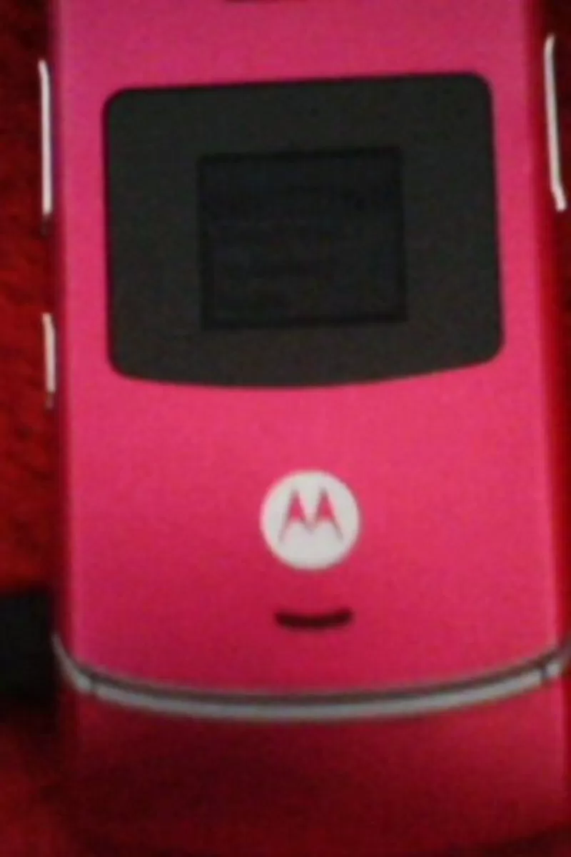 Motorola RAZR V3 ( ОРИГИНАЛ ),  В отличном состоянии .