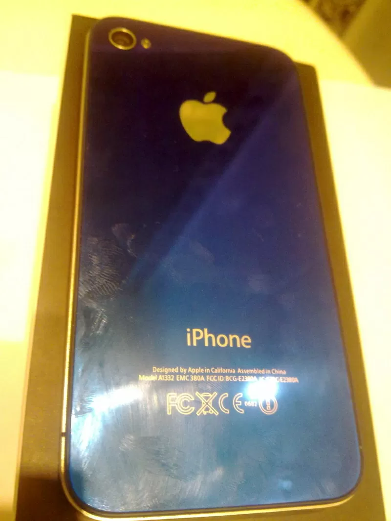 Продам Iphone 4 16GB neverlock состояние 10/10. 4