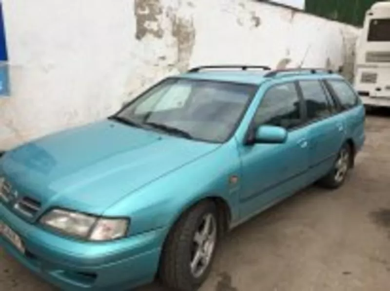 Nissan Primera P11