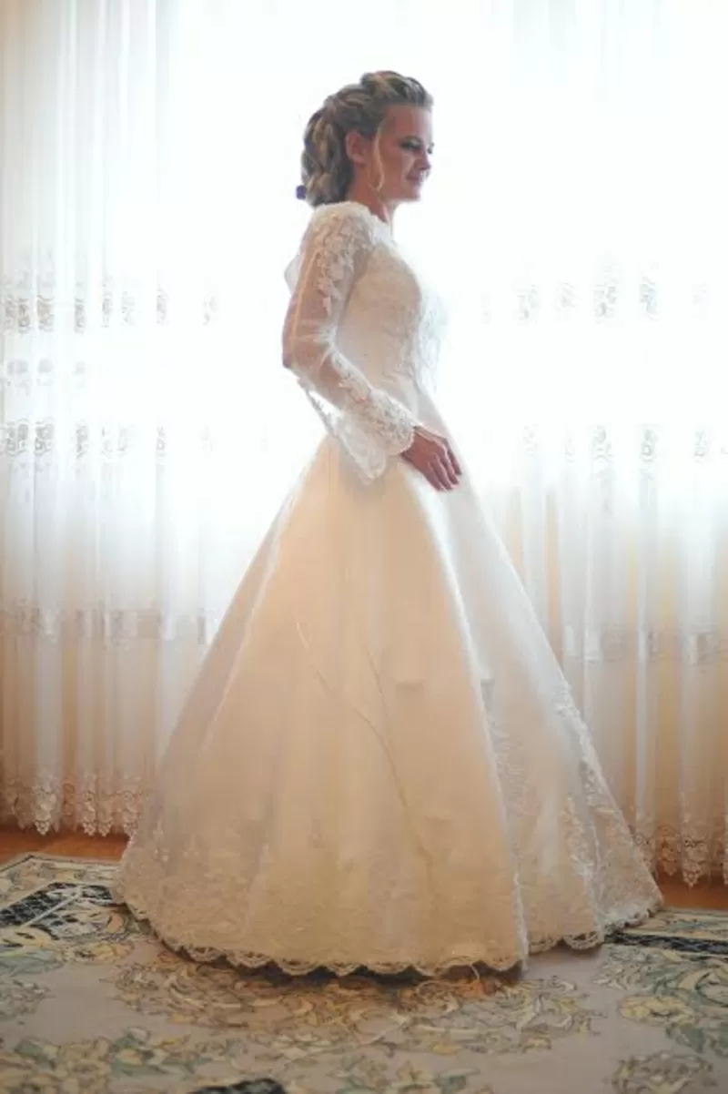 свадебные наряды  для невесты от  100 уе 52