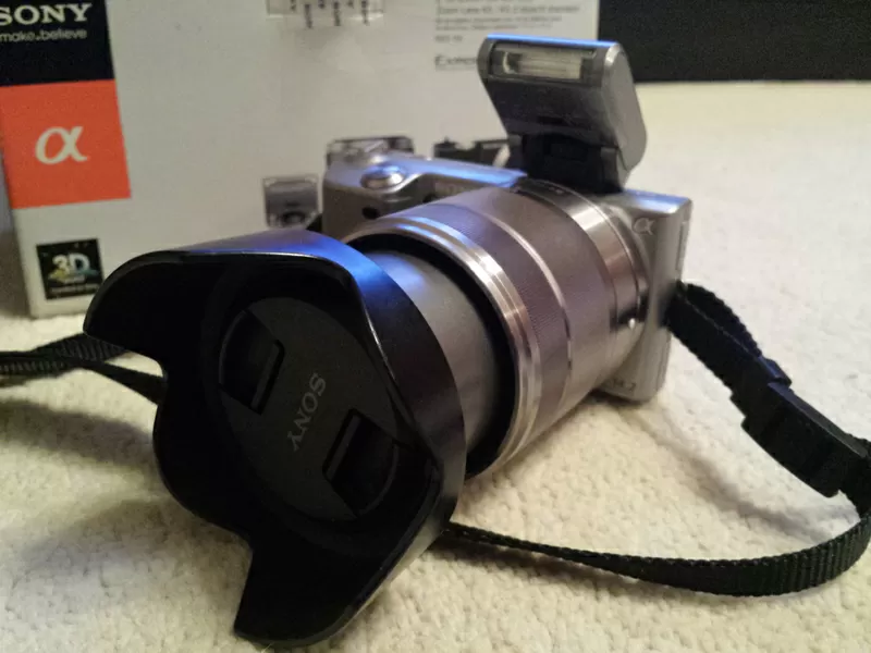 Продам фотоаппарат Sony Alpha NEX-5 и обьектив (весь комплект) 2