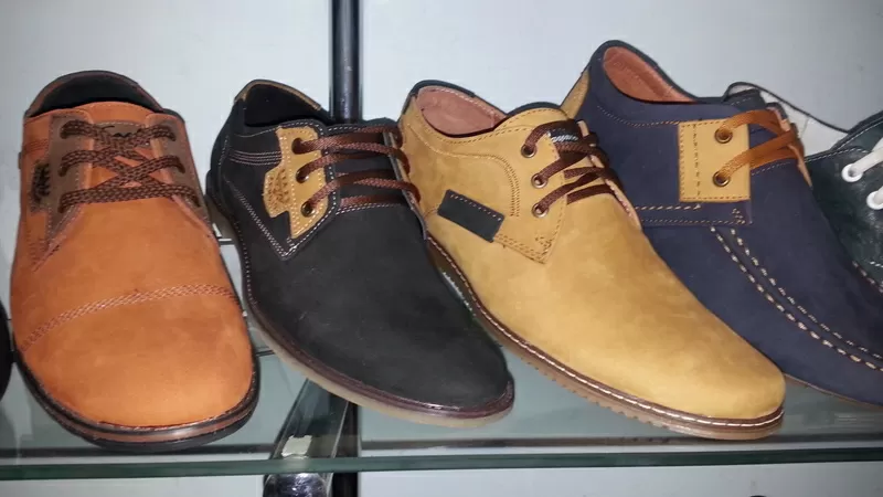 сеть салонов мужской обуви приглашает на работу продавца
