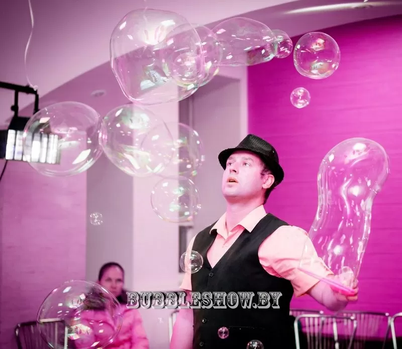 Шоу мыльных пузырей в Минске 3