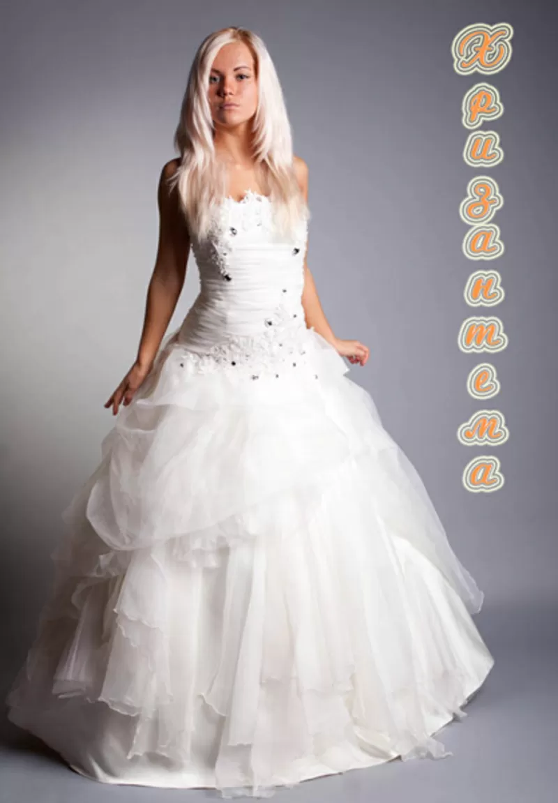 свадебные наряды -невесте платье, жениху смокинг и фрак 88