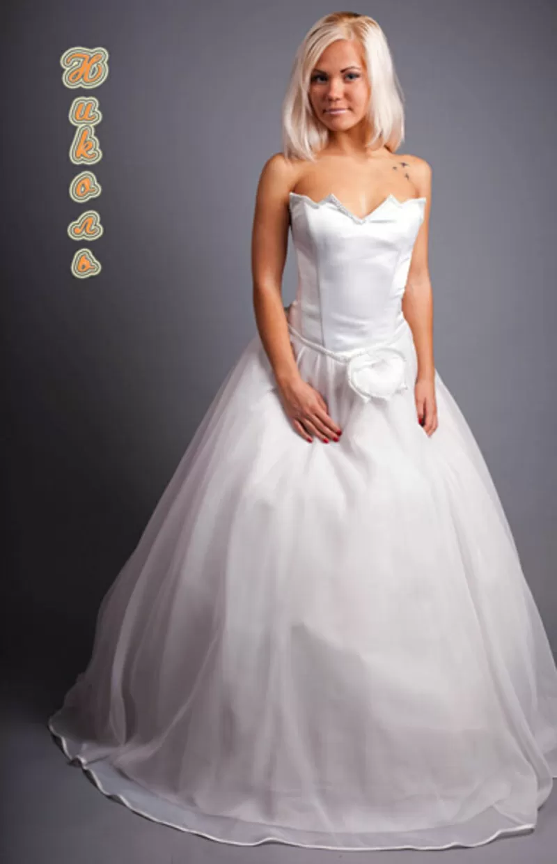 свадебные наряды -невесте платье, жениху смокинг и фрак 101