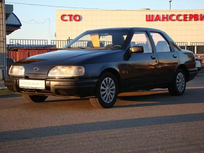 Автомобиль Ford Sierra 1.8 3