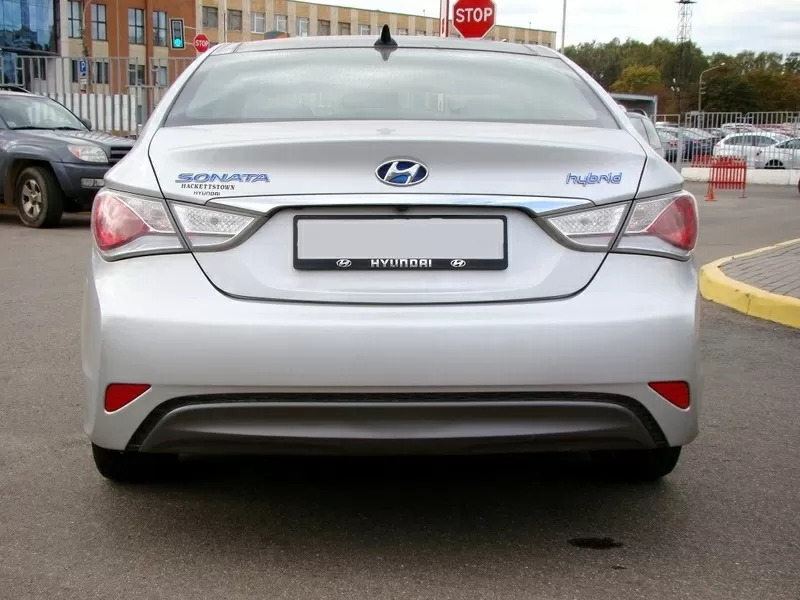 Максимально укомплектованная Hyundai Sonata Hybrid 5