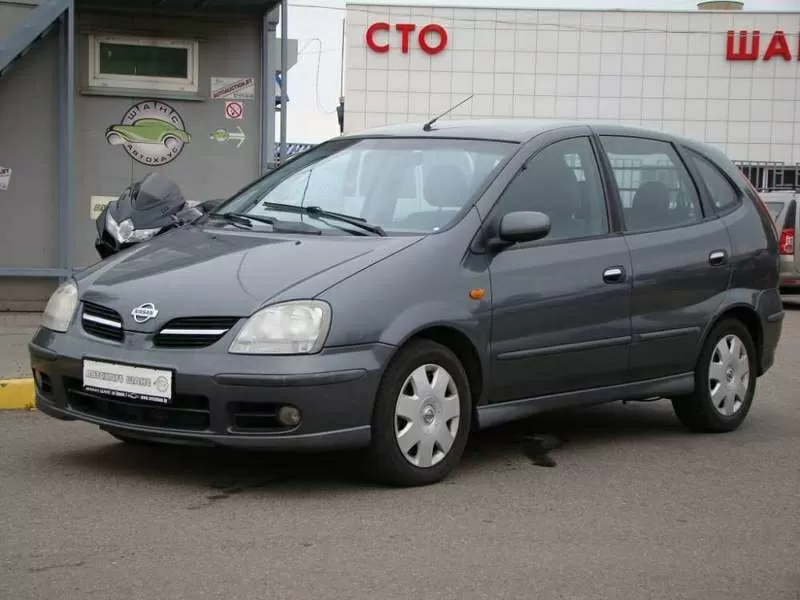 Nissan Almera Tino 2.2 dCi 8