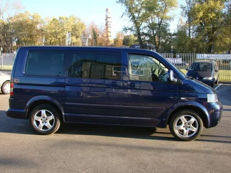 Микроавтобус пассажирский Volkswagen T5 Multivan 6