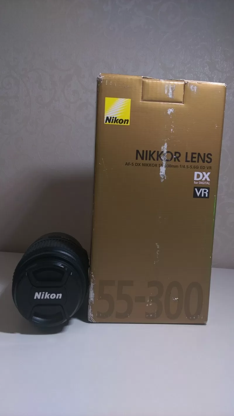 Объектив AF-S DX NIKKOR 55-300mm f/4.5-5.6G ED VR