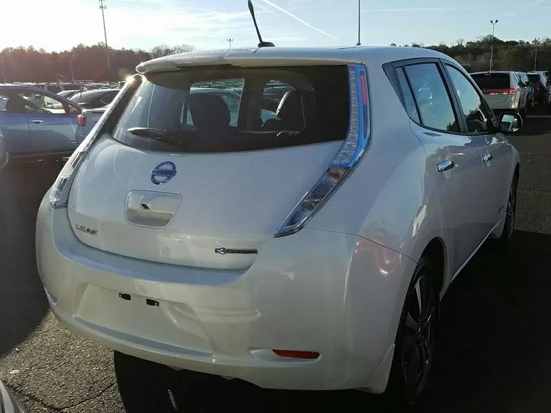 Nissan Leaf SL 7