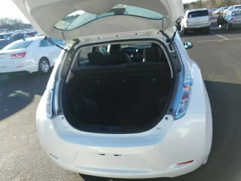 Nissan Leaf SL 2