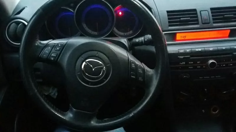 Mazda 3,  2006  6