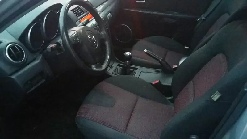 Mazda 3,  2006  5