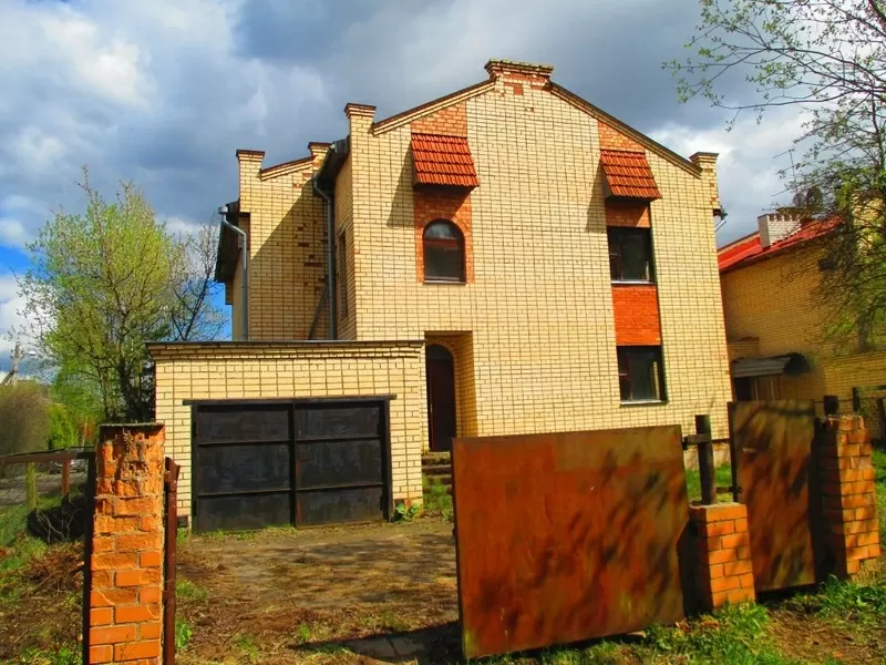 Продам 3-уровневый дом коттедж в пос. Ратомке 8км.от Минска 21