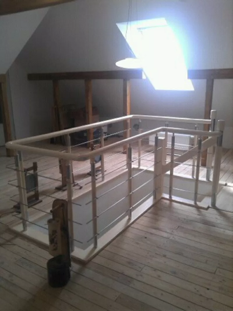 Изготовим деревянные ограждения лестниц по доступным ценам 10