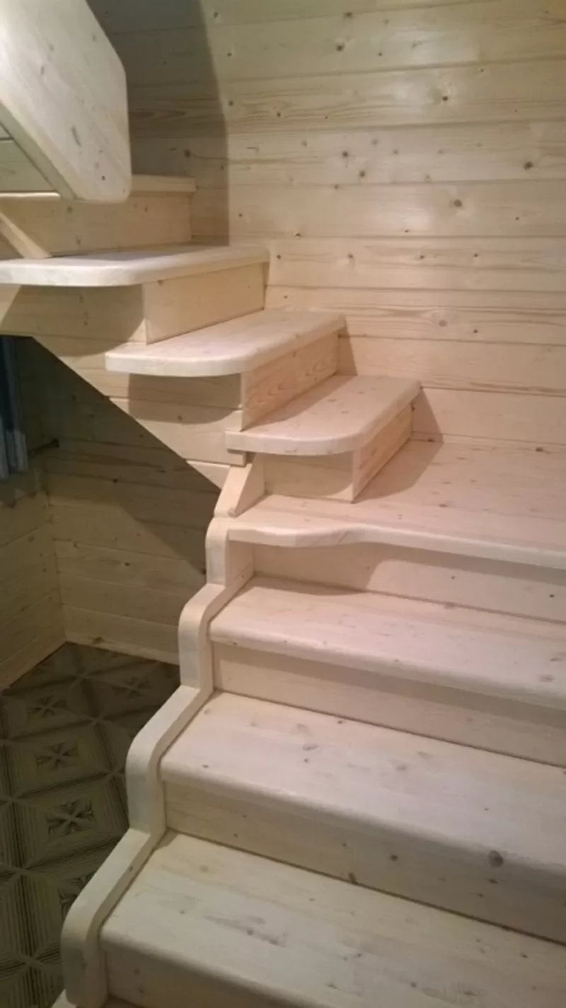 Изготовленные лестниц по индивидуальному заказу 2