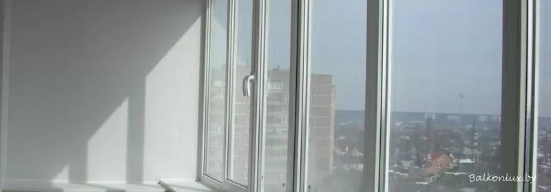 Установка рамы ПВХ на балкон из профиля KBE в Минске 3
