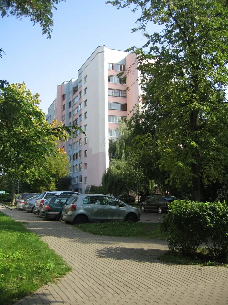 3 комнатная квартира в кирпичном доме по ул. Новгородской