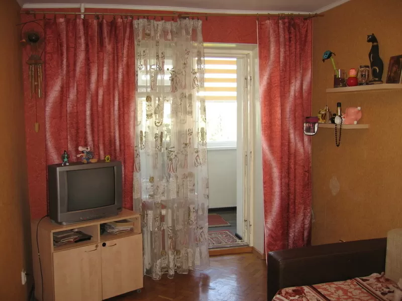 3 комнатная квартира в кирпичном доме по ул. Новгородской 2