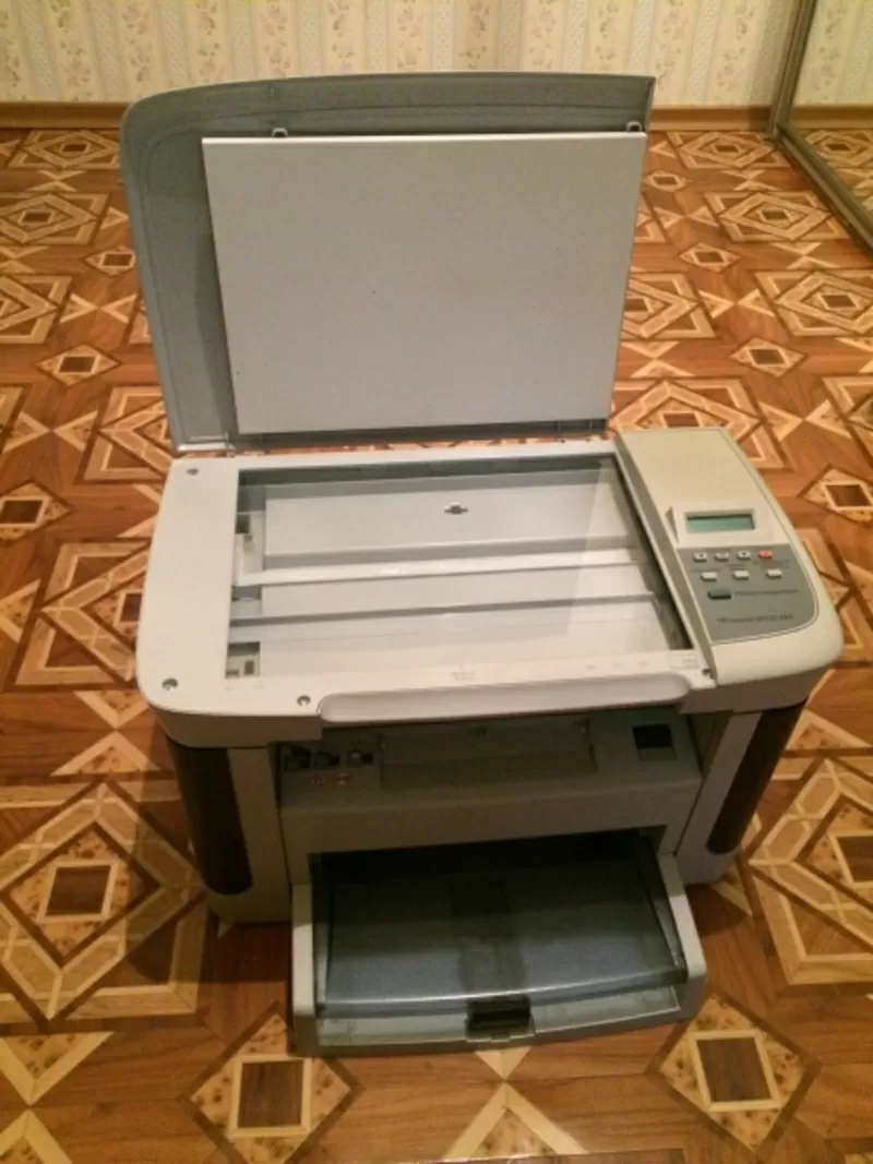 Продам СРОЧНО МФУ  HP1120 (Принтер,  сканер,  копир),  отличное состояние,  есть новый картридж! 3