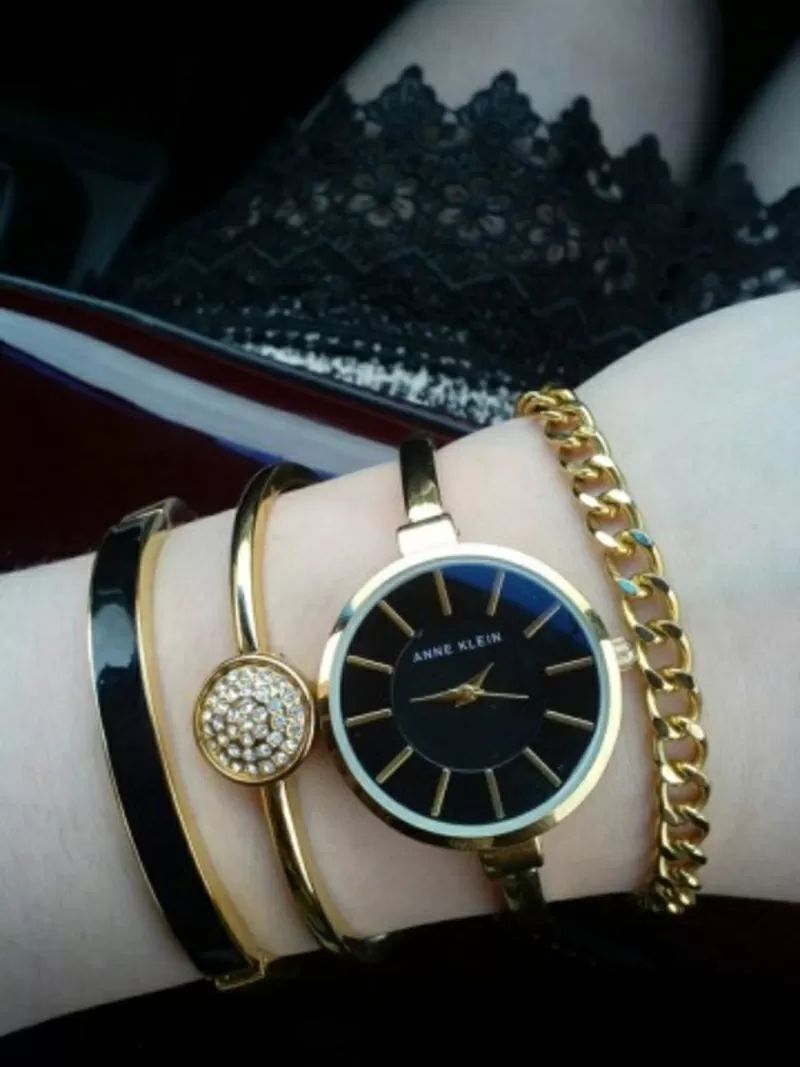 Часы Anne Klein 2