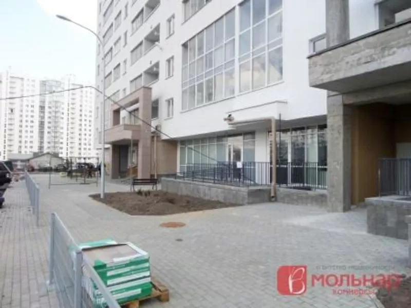 Торговое помещение с выходом на Проспект Дзержинского в новой застройк 6
