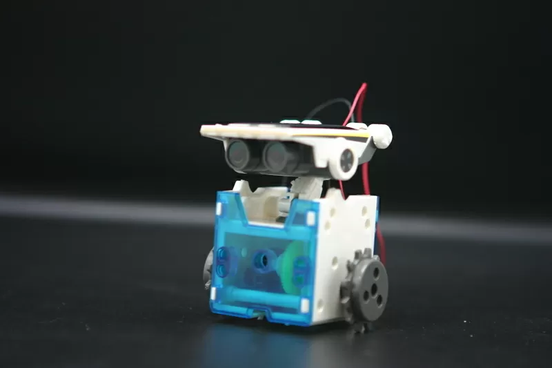 Робот-конструктор Solar 14 в 1 на солнечной батарее! 7