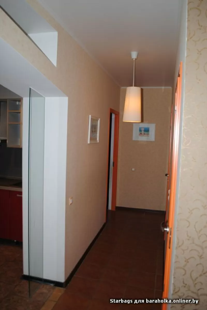 ПРОДАМ 2-х комнатную квартиру по адресу Семенова,  15.