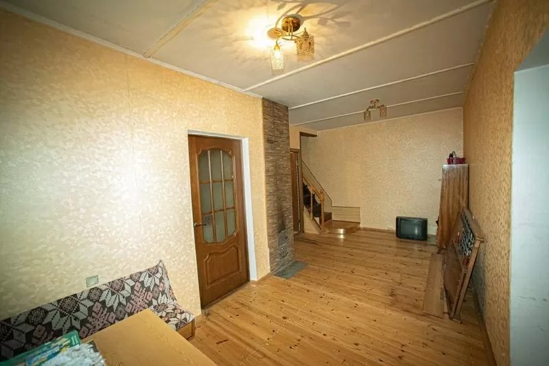 Продам 2-х этажный дом с мебелью,  участок 9 сот. 2км. от Минска 3