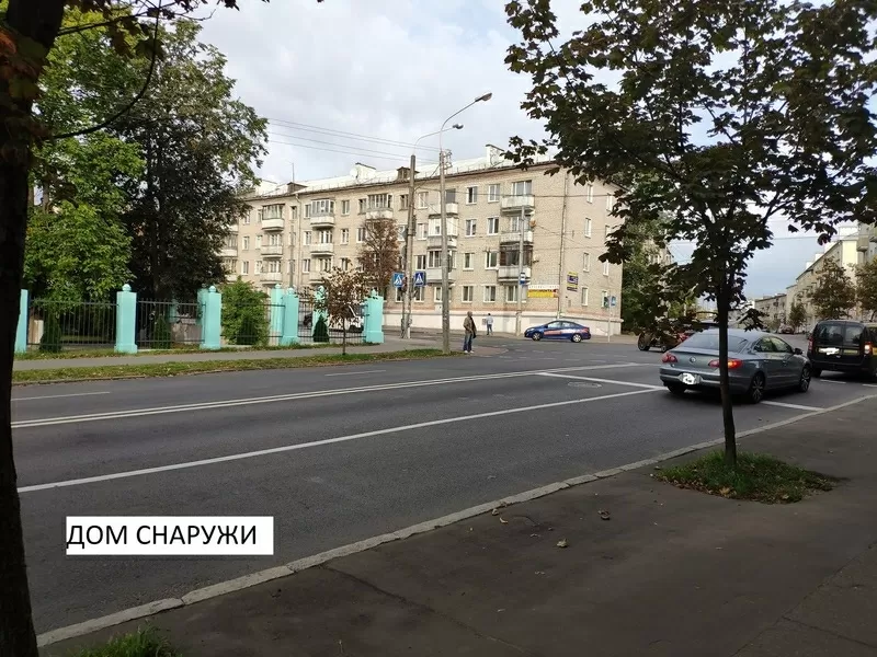 Продам 2-х комнатную квартиру в центре Минска возле парка Челюскинцев 8