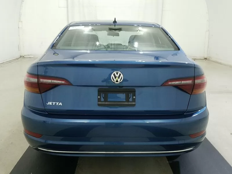 Volkswagen,  Jetta S,  2019 4