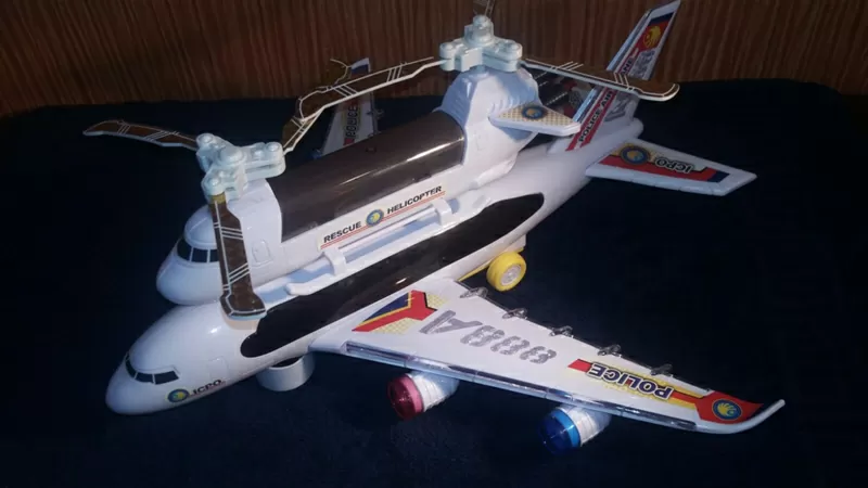 Интерактивная игрушка самолётик 3