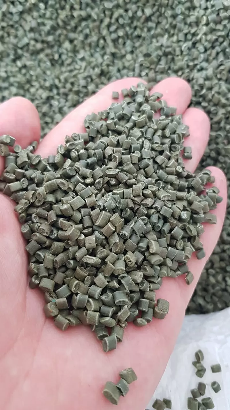 Зеленый полипропилен экструзионный по 2, 17 р/кг
