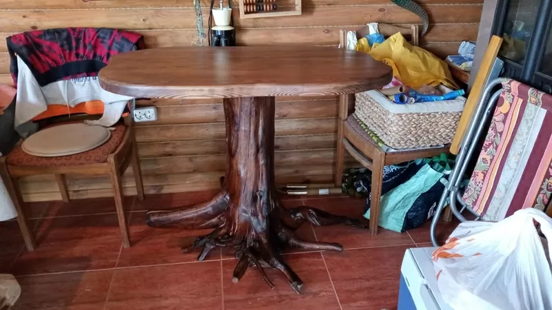 Уникальные столы ручной работы из натурального дерева 8