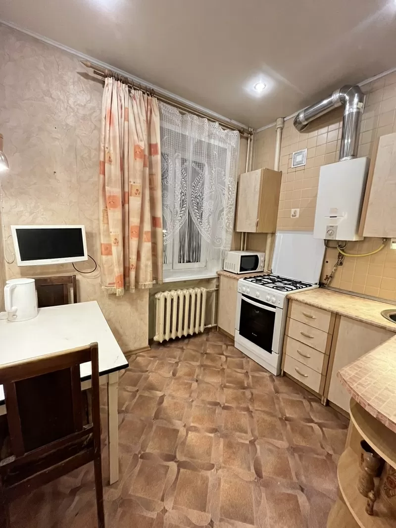 Продается 3-комнатная квартира по ул Жилуновича 30  9