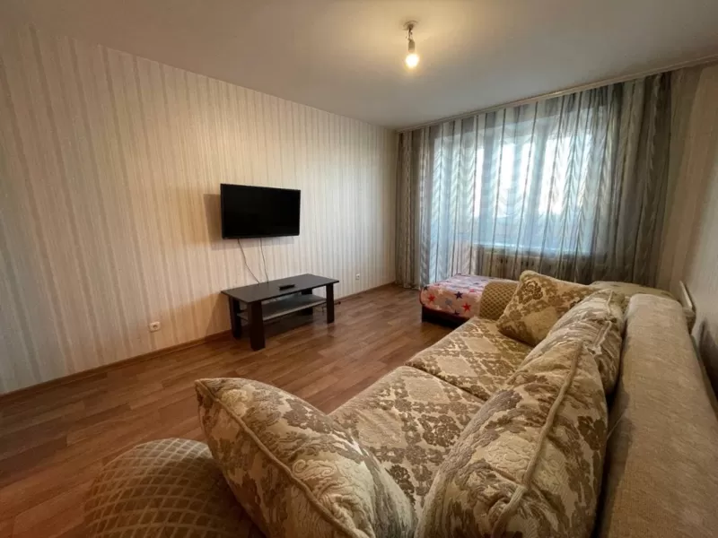 Квартиры на сутки в Столбцах ул.Мира 11 6