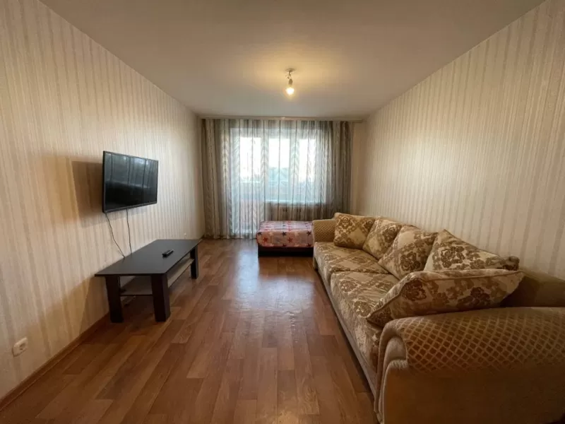 Квартиры на сутки в Столбцах ул.Мира 11 4