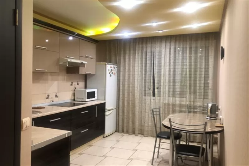 Квартира с хорошим ремонтом на сутки в Старые дороги 5