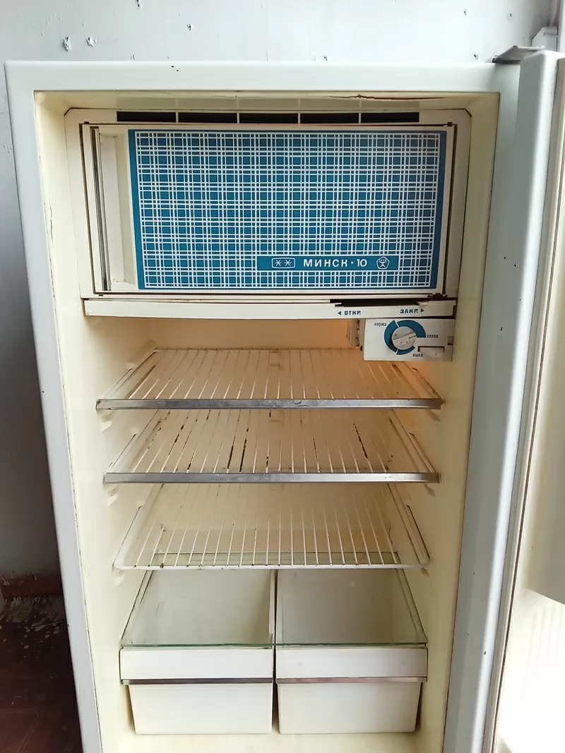 Холодильник небольшой 2
