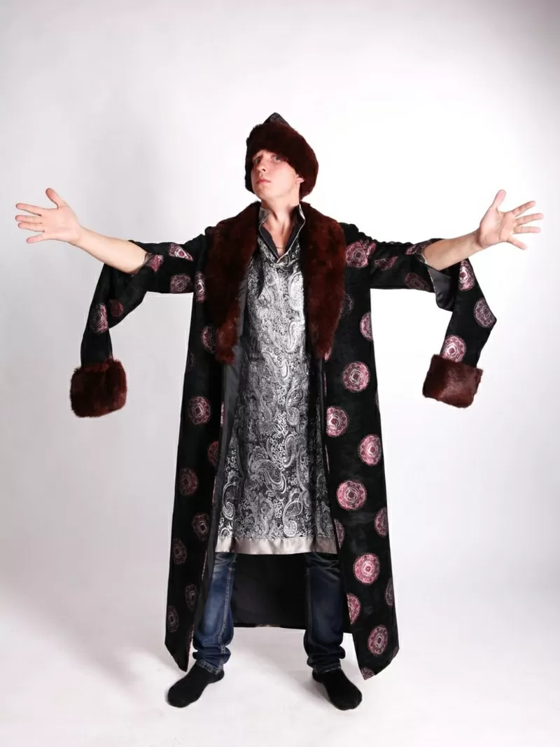 в аренду костюмы маскарада-, царь Грозный,  гангстер,  паяц идр.